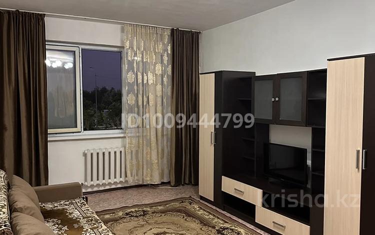 1-комнатная квартира · 45 м² · 2/5 этаж, мкр Саялы, Мкр. Саялы 39 за 180 000 ₸ в Алматы, Алатауский р-н — фото 2
