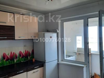 2-бөлмелі пәтер · 46 м² · 5/5 қабат, 5 мкр 11, бағасы: 80 000 〒 в Кульсары