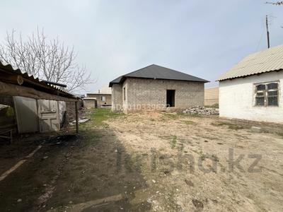 Отдельный дом · 5 комнат · 3030 м² · 6 сот., Жас қазақ 620 — Магазин жақын за 12 млн 〒 в Шубарсу