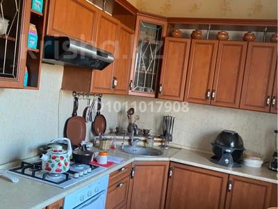 Отдельный дом · 4 комнаты · 95 м² · 6 сот., мкр Достык, Улагат 8 — Абая Момышулы за 80 млн ₸ в Алматы, Ауэзовский р-н