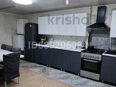 Отдельный дом · 4 комнаты · 139 м² · 3.5 сот., мкр Достык, Мкр Достык ул Розыбакиева 20 — Илтипат за 80 млн ₸ в Алматы, Ауэзовский р-н
