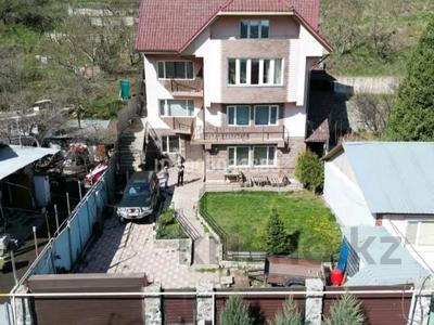 Отдельный дом · 9 комнат · 354.3 м² · 11 сот., Садовая 1/2 за 120 млн ₸ в 