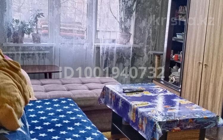 3-бөлмелі пәтер · 60 м² · 2/4 қабат, 1 микрорайон 17 — Площади, бағасы: 25 млн ₸ в Конаеве — фото 2