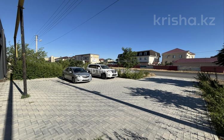 Отдельный дом · 6 комнат · 500 м² · 10 сот., мкр "Шыгыс 2" 44 — Клиника акерке за 250 млн ₸ в Актау, мкр "Шыгыс 2" — фото 2