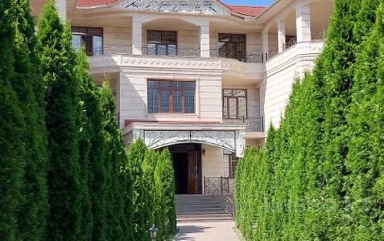 Жеке үй · 8 бөлме · 800 м² · 26 жүзд., Ондасынова 47 — Европолис, бағасы: 1.2 млрд ₸ в Алматы, Медеуский р-н — фото 2