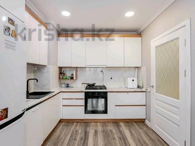 2-бөлмелі пәтер · 60 м² · 6/10 қабат, №12 ш/а., 12-й мкрн 26, бағасы: 46.5 млн ₸ в Алматы, Ауэзовский р-н