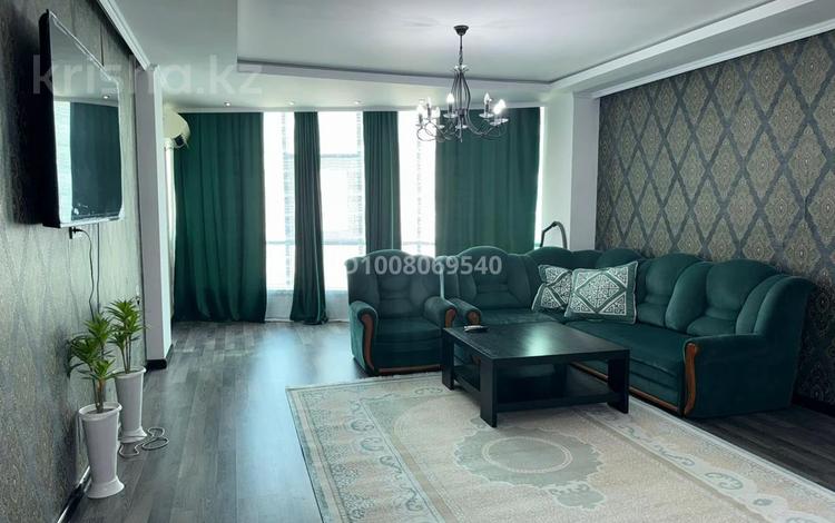 3-бөлмелі пәтер · 170 м² · 6/25 қабат, мкр 11 112 б, бағасы: 20 000 ₸ в Актобе — фото 2