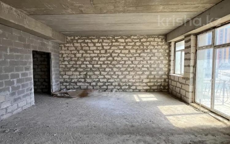 5-бөлмелі пәтер · 175 м² · 3/10 қабат, 20-ш/а. 8, бағасы: 53.5 млн ₸ в Актау, 20-й мкр — фото 2