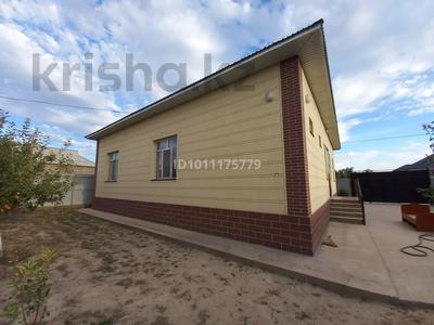 Отдельный дом · 4 комнаты · 127.6 м² · 8 сот., мкр Бозарык 138 — Супермаркет Керуен за 33 млн ₸ в Шымкенте, Абайский р-н