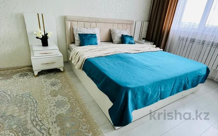 2-комнатная квартира · 73 м² · 8/8 этаж, мкр 6-й градокомплекс, Жапсарбаева 68/4 — Возле базара Кенжехан и Арлан за 20 000 ₸ в Алматы, Алатауский р-н — фото 2
