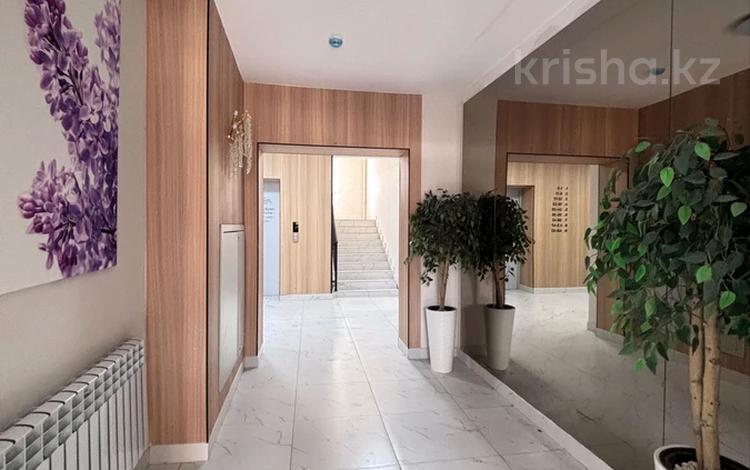 2-бөлмелі пәтер · 36 м² · 2/9 қабат, 016-й учетный квартал 9190, бағасы: 16.5 млн ₸ в Косшы — фото 2