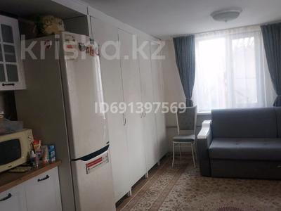 Отдельный дом · 2 комнаты · 40 м² · 4 сот., мкр Самгау 63 — Зеленая за 170 000 ₸ в Алматы, Алатауский р-н