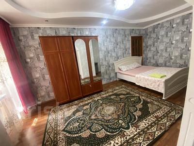 1-комнатная квартира · 35 м² · 2/4 этаж, Абулхаира хана 14 за 8 000 ₸ в Уральске