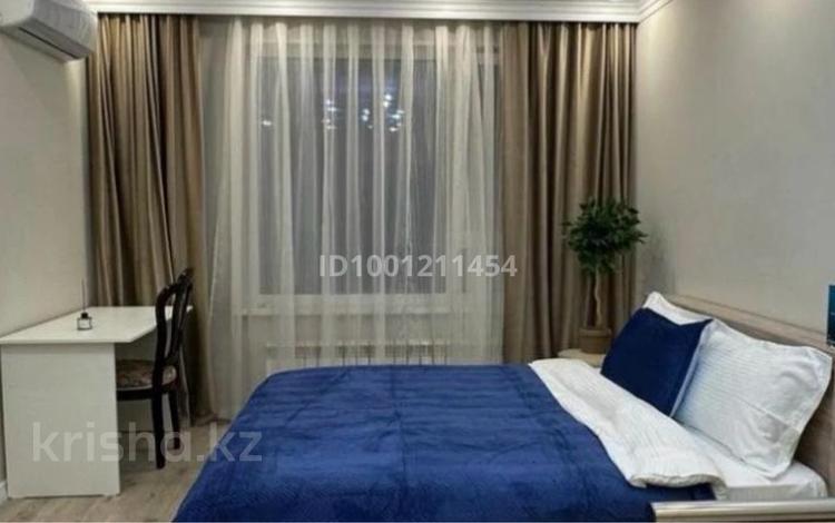 1-комнатная квартира · 40 м² · 9/12 этаж, Айтматова 45 за 15 000 ₸ в Астане, Есильский р-н — фото 2