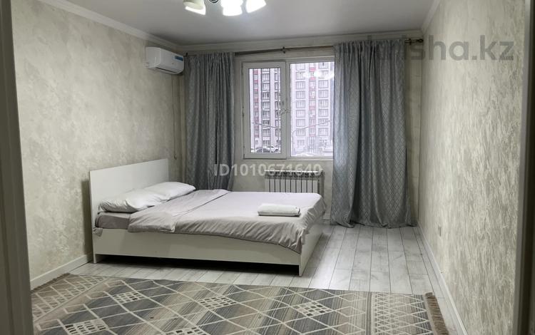 3-комнатная квартира · 78 м² · 3/10 этаж, мкр Аккент — Райымбек Яссауи за 28 000 ₸ в Алматы, Алатауский р-н — фото 9