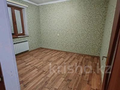 3-бөлмелі пәтер · 65 м² · 2/4 қабат, 4-шағынаудан 5, бағасы: 150 000 ₸ в Шымкенте, Туран р-н