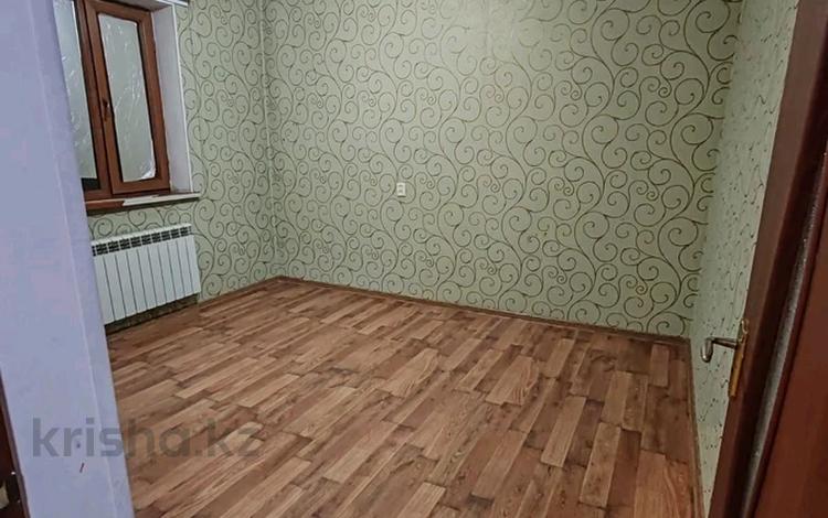 3-бөлмелі пәтер · 65 м² · 2/4 қабат, 4-шағынаудан 5, бағасы: 150 000 ₸ в Шымкенте, Туран р-н — фото 2