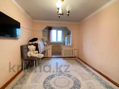 1-комнатная квартира · 30.3 м² · 5/5 этаж, Алдиярова за 13 млн 〒 в Шымкенте, Енбекшинский р-н