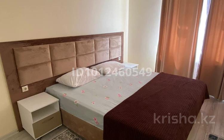 1-бөлмелі пәтер · 58 м² · 11/15 қабат, 14-ш/а. 84, бағасы: 15 000 ₸ в Актау, 14-й мкр — фото 2