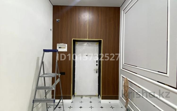 3-комнатная квартира · 137 м² · 3/7 этаж, 2 мкр 10а — 2 мкр, 10а үйі за 45 млн ₸ в Жанаозен — фото 2