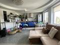 3-бөлмелі пәтер · 63.3 м² · 9/10 қабат, Набережная 11, бағасы: 38 млн ₸ в Павлодаре — фото 2