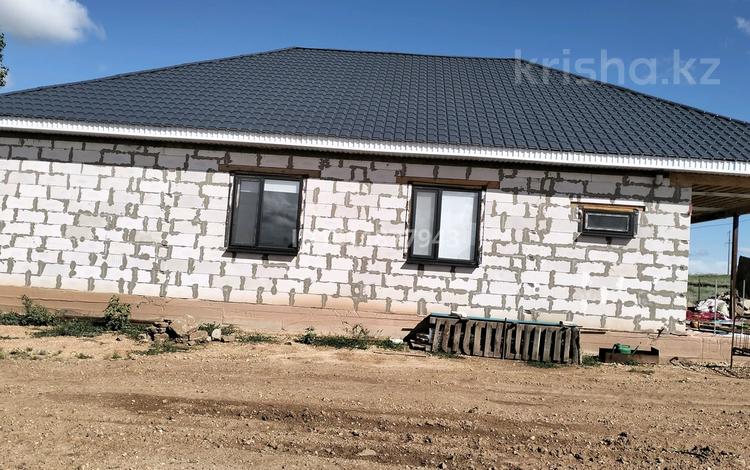 Отдельный дом · 4 комнаты · 172 м² · 10 сот., Сүмбіле 127 за 32 млн ₸ в Актобе, мкр Акжар — фото 2