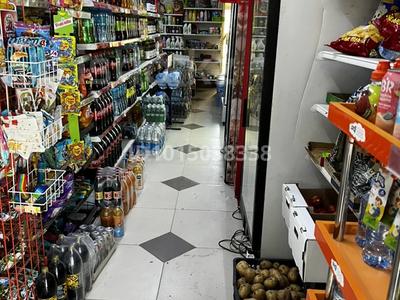 Готовый бизнес продуктовый магазин · 100 м², бағасы: 26 млн ₸ в Шымкенте, Абайский р-н