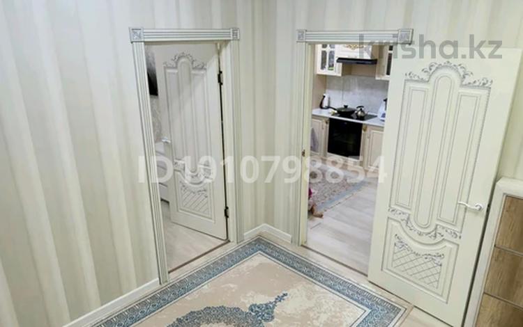 2-комнатная квартира · 78 м² · 7/12 этаж, 16-й мкр 50 — ТРК Актау за 26 млн ₸ — фото 2