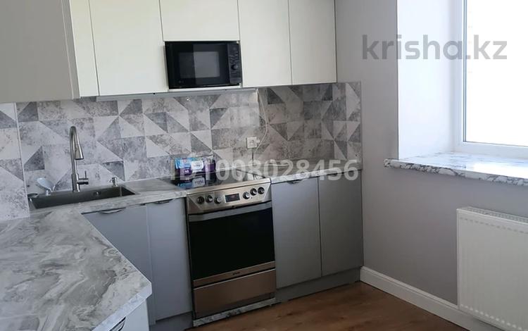 2-комнатная квартира · 70 м² · 9/10 этаж, Ауэзова 38/1 за 300 000 ₸ в Астане, Сарыарка р-н — фото 26