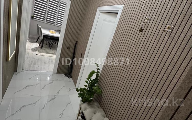 3-комнатная квартира · 80 м² · 1/12 этаж, Кошкарбаева 1144 за 50.5 млн 〒 в  — фото 2