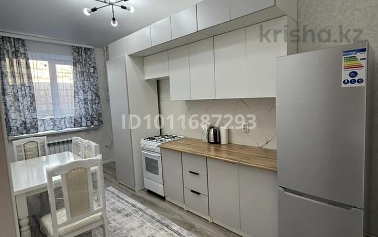2-бөлмелі пәтер · 57 м² · 1/5 қабат, Микрорайон Береке, Микрорайон Береке 46, бағасы: 250 000 ₸ в Костанае — фото 2