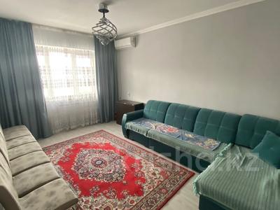 3-комнатная квартира, 72 м², 6/9 этаж, мкр Аксай-2 за 41.5 млн 〒 в Алматы, Ауэзовский р-н