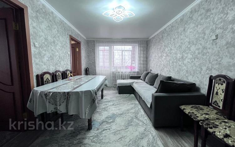 4-бөлмелі пәтер · 61.7 м² · 5/5 қабат, мкр Юго-Восток, 28й микрорайон, пр Строителей, бағасы: 24.5 млн ₸ в Караганде, Казыбек би р-н — фото 2