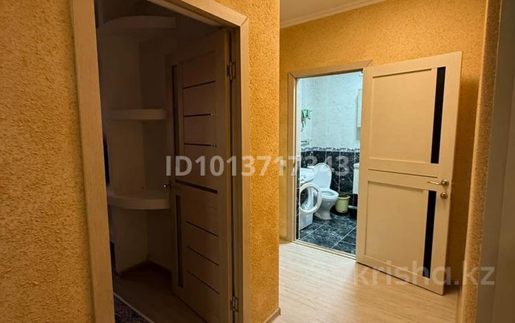 1-бөлмелі пәтер · 45 м² · 4/6 қабат, 31Б ш/а. 15, бағасы: 14 000 ₸ в Актау, 31Б мкр — фото 2