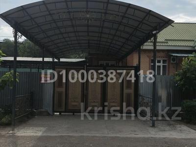 Жеке үй · 4 бөлме · 180 м² · 8 жүзд., Конаева 21 г — Находится на западе район Акимата, бағасы: 85 млн ₸ в Шу