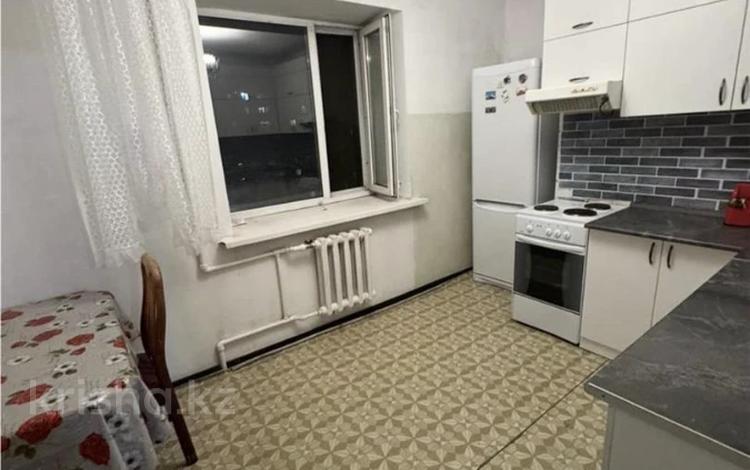 1-комнатная квартира · 47 м² · 7/10 этаж, ул. Ермекова за 16 млн ₸ в Караганде, Казыбек би р-н — фото 2