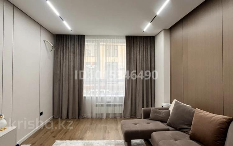 2-комнатная квартира · 62.5 м² · 1/16 этаж, Райымбек батыр 2 — Район мечети Хазрет Султан за 56.5 млн ₸ в Астане, Сарайшык р-н — фото 2