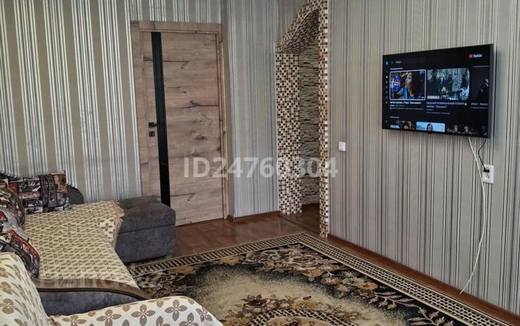 1-бөлмелі пәтер · 40 м² · 2/5 қабат, проспект Ауэзова 30, бағасы: 12 000 ₸ в Семее — фото 33