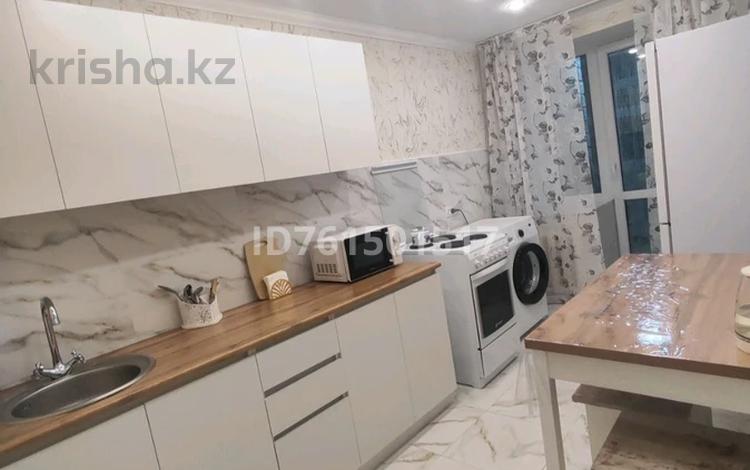 1-комнатная квартира · 49 м² · 8/9 этаж, мкр Юго-Восток, Гапеева 6 — Макажанова больница, Диагностический центр, КарГу, КарУ Букетова университет , рынок Арай, больница Макажанова, Диагностика, клиника Диацент, супермаркет Южный Раха, супермаркет Аян, Церковь, Спасское шоссе, Рыскулова, Степной, Муканова, Республики, Сатыбалдина, Строителей, Кунгей за 15 000 ₸ в Караганде, Казыбек би р-н — фото 18