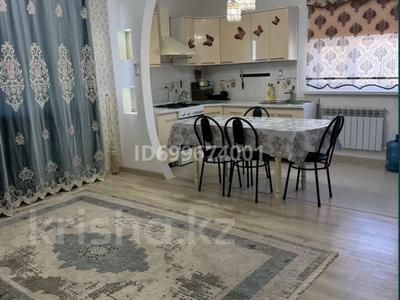 Отдельный дом · 2 комнаты · 70 м², мкр Атамура, Мкр.Ата Мура 42 — Алиева-Курмангазы-Тайманова за 170 000 〒 в Атырау