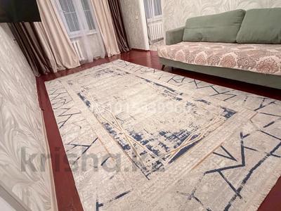 2-бөлмелі пәтер · 47 м² · 1/5 қабат, Бурова 49, бағасы: 14 000 ₸ в Усть-Каменогорске