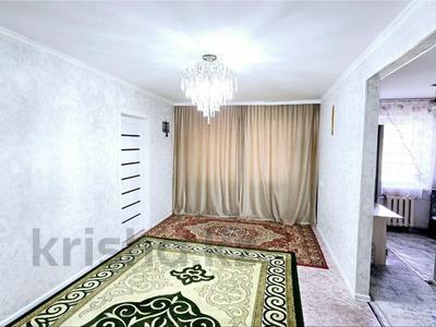 2-комнатная квартира · 46 м² · 1/5 этаж, пр. Момышулы 27/2 за 6.9 млн 〒 в Темиртау