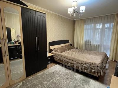 3-бөлмелі пәтер, 61 м², 1/5 қабат, Муканова 8, бағасы: 20 млн 〒 в Караганде, Казыбек би р-н