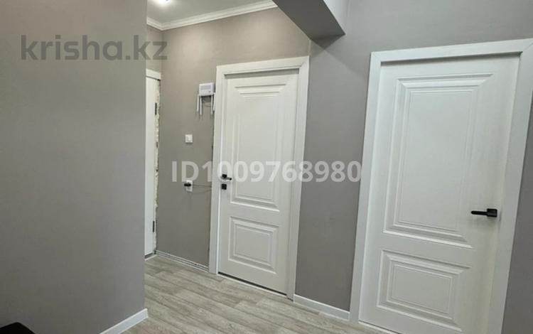 2-бөлмелі пәтер · 57 м² · 3/5 қабат, 3 микрорайон 42дом, бағасы: 28 млн ₸ в Конаеве — фото 2