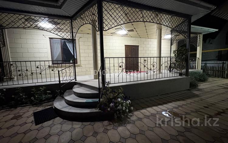 Жеке үй · 6 бөлме · 280 м², Косжанова 32 — Сагадата Нурмагамбетова, бағасы: 100 000 〒 в Актобе — фото 2