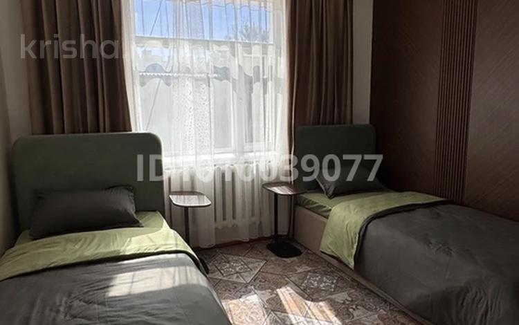 5-бөлмелі пәтер · 180 м² · 1/1 қабат, Домалак ана 7 — На пересечении главной улицы Б. Саттарханова, бағасы: 4 000 ₸ в Туркестане — фото 22