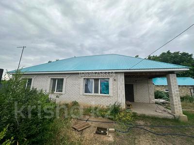 Жеке үй · 5 бөлме · 130 м² · 10 жүзд., 156Б, бағасы: 30 млн ₸ в Актобе, жилой массив Заречный-2