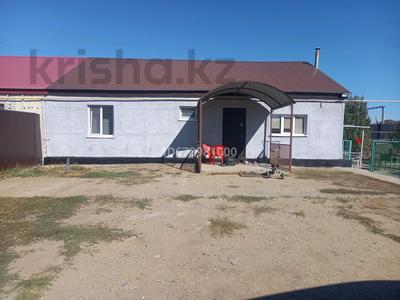 Үйдің бір бөлігі · 4 бөлме · 100 м² · 10 жүзд., Акбакай 3, бағасы: 24 млн ₸ в Актобе, жилой массив Заречный-1