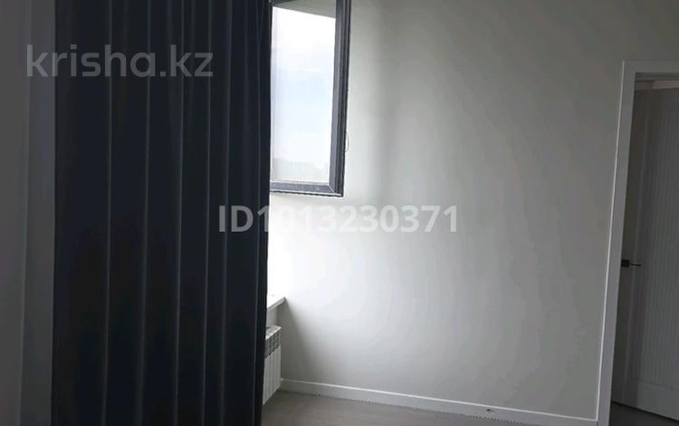3-комнатная квартира · 102 м² · 11/19 этаж, Абая 160,8к за 99 млн ₸ в Алматы, Бостандыкский р-н — фото 2