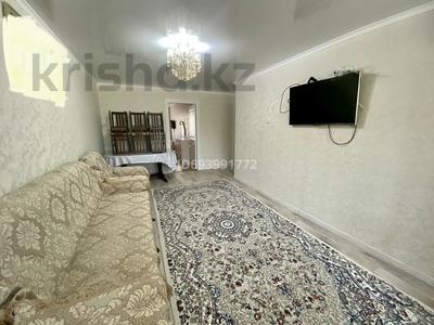 3-комнатная квартира, 61 м², 4/5 этаж помесячно, Расковой 5 за 250 000 〒 в Жезказгане